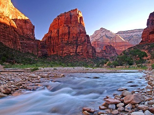 zion1.jpg